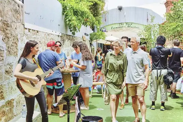 Hotels near Fremantle Markets