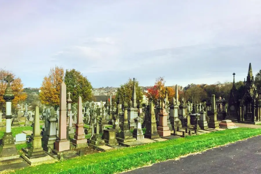 Undercliffe Cemetery