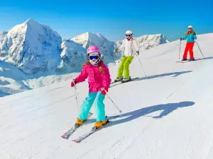 Tianchixue Ziran Ski Field