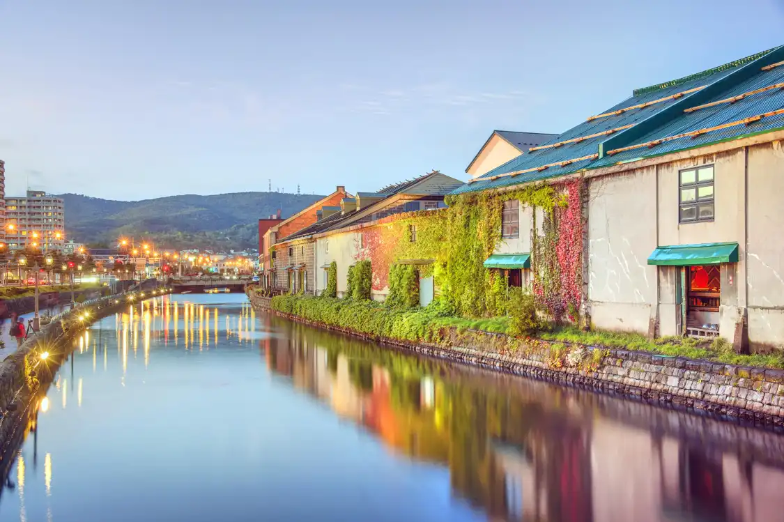 Hotels near Warehouse District