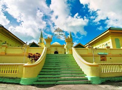Sultan Riau Grand Mosque