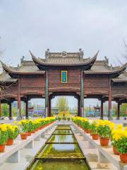 Zhuxian Town