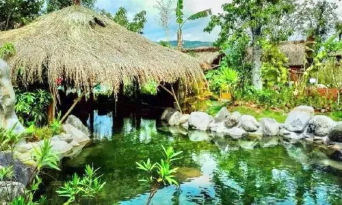 Lianghejinta Hot Spring