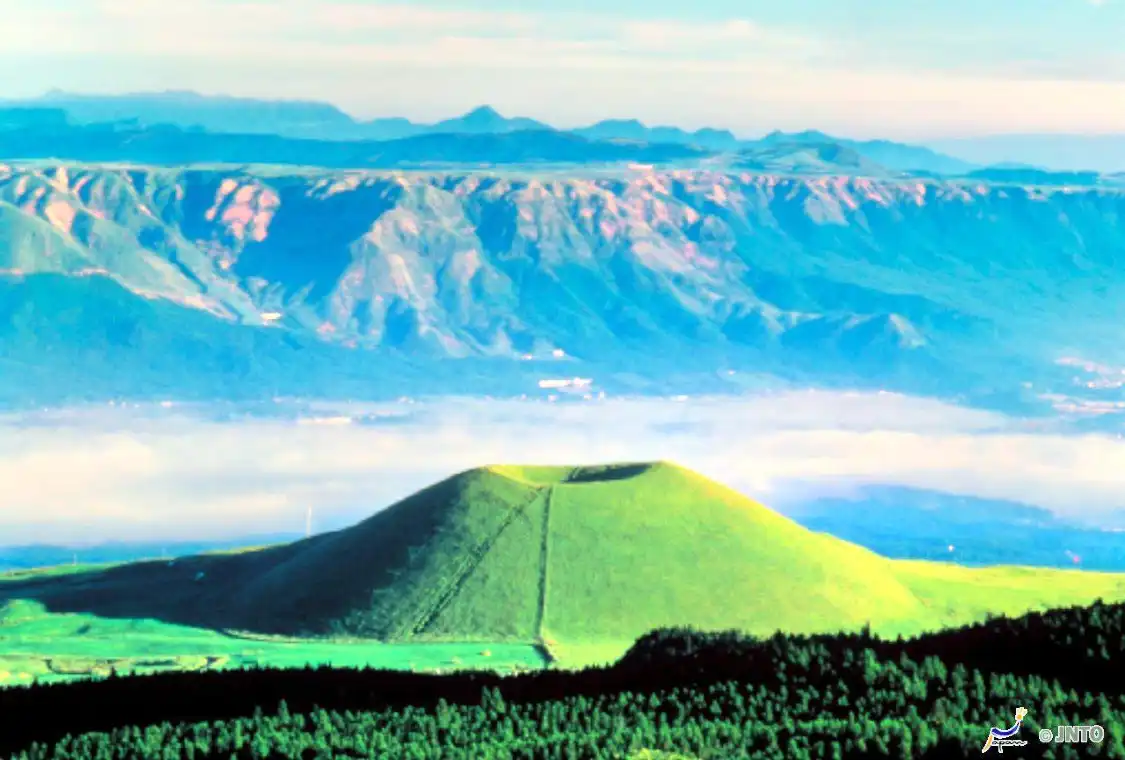 Hotels near Mount Aso