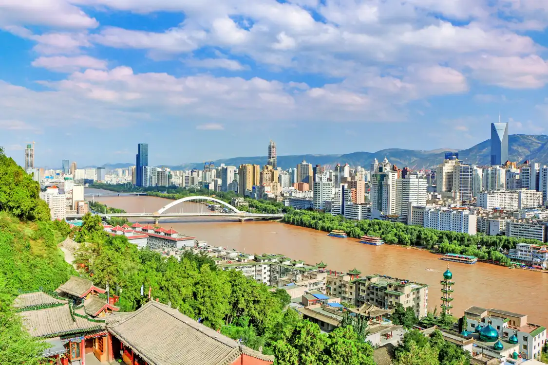 Hotels near White Pagoda Mountain Park