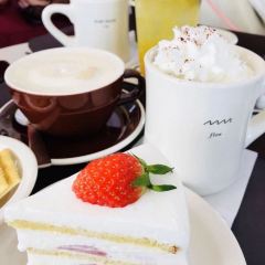Blanc Rocher Cafe User Photo