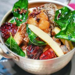 Queen·Cheuk Yuet User Photo