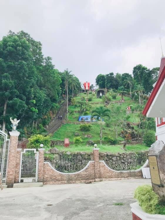 Regardless of the religion, nationality and culture differences, Kamay Ni Hesus is a good place for pilgrimage. It is located at Lucban, Quezon Philippines. It consist of more than 280 steps before heading up. While heading up, you can pray the holy rosary as there is the station of the cross. At the top you can enjoy city viewing and can relax after praying. 

#givethanks