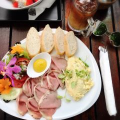 Chiang Mai Breakfast World User Photo