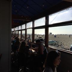 Bubba Gump Shrimp Co.  (SANTA MONICA PIER) User Photo