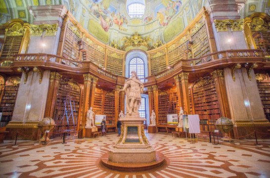 🇦🇹 宮殿のような世界一美しい図書館｜オーストリア国立図書館