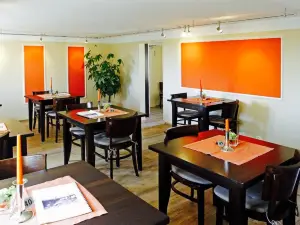 Cafe Restaurant Burg Sternberg