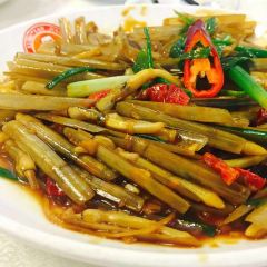 XIAO YAN JING DA PAI DANG User Photo