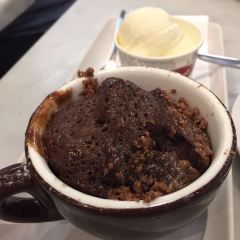 Brunetti (Carlton) User Photo