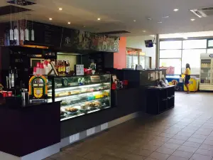 Sapphire's Cafe