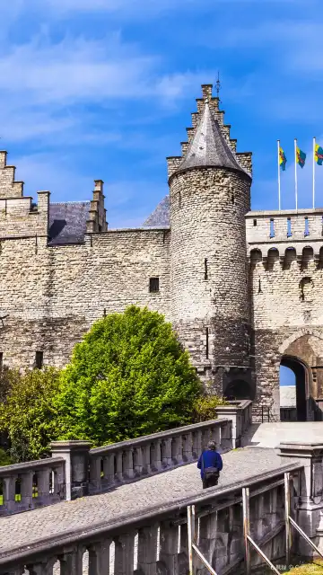 Hotels near Het Steen