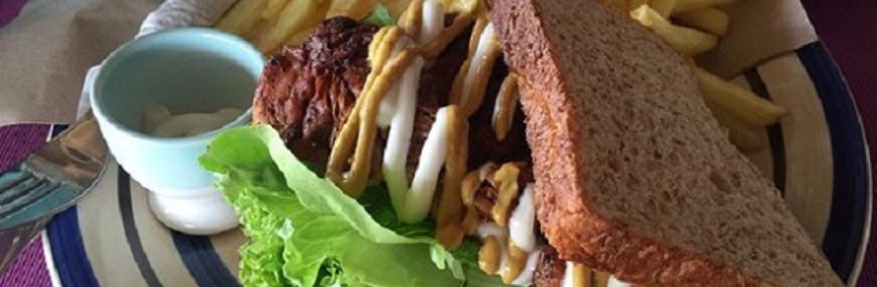 Ombok Cherating Surf Cafe