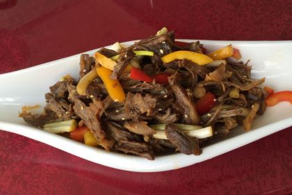 东达假日酒店餐饮中心