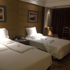 Jinjiangbaixiangshijijiudianzhong Restaurant User Photo