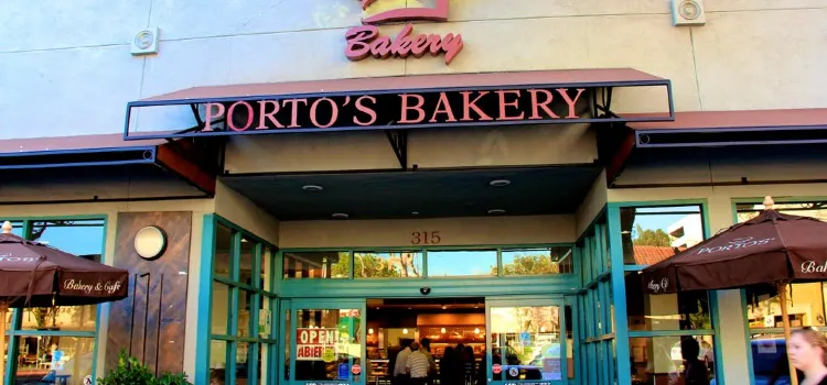 Porto's Bakery & Cafe (Glendale)