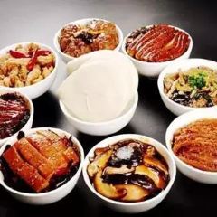 彝族传统风味饭店 User Photo