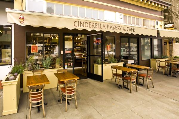 Cinderella Bakery & Cafe