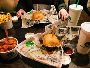 Wahlburgers
