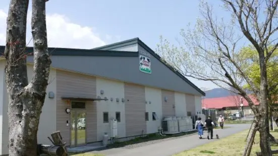 Asagiri Milk Factory (Gyunyu Kohbo)