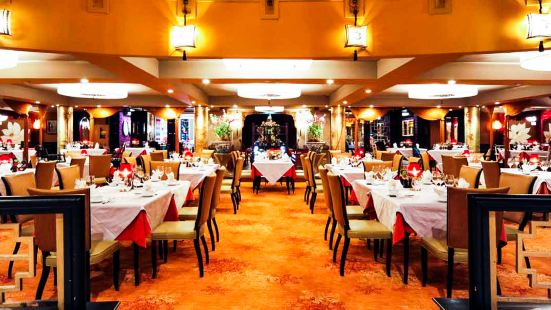 Maxim’s Vietnamese Restaurant