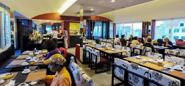 d'LIONS Restaurant