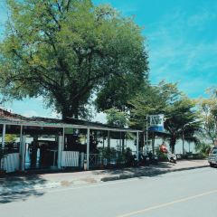 Baitoey Seafood Restaurant User Photo