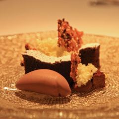 8½ Otto e Mezzo BOMBANA Macau User Photo