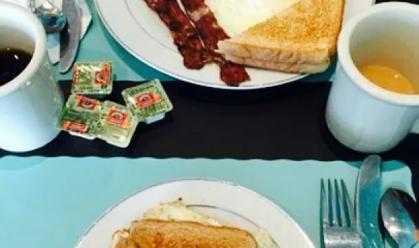 33 All American Diner