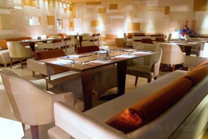 Hi-Lai Harbour Hanshin Arena Branch