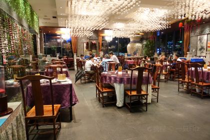 ZhUANGYUANLOU RESTAURANT