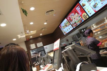 肯德基（大亞灣龍海DT店）