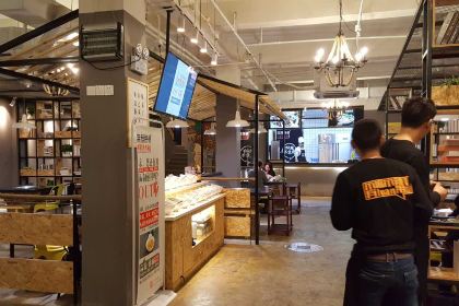 麻辣无情重庆老火锅(申港城店)
