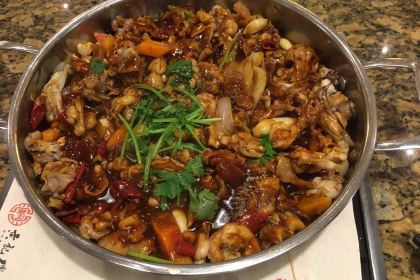 HUANG JI HUANG SAN ZHI MEN GUO MO XIANG HUI DIAN