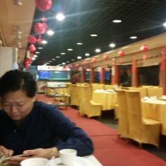 GONG LIN REN JIAN REN AI CAN TING User Photo