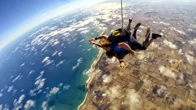 Skydiving in Australia