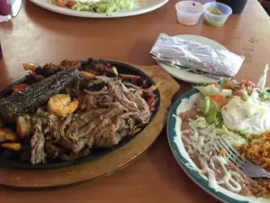 Los Trios Mexican Restaurant