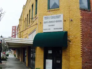 1901 Gallery & Cafe