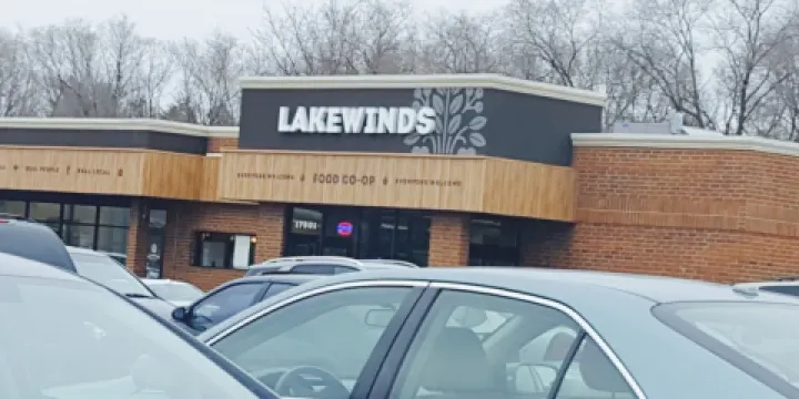 Lakewinds Natural Foods