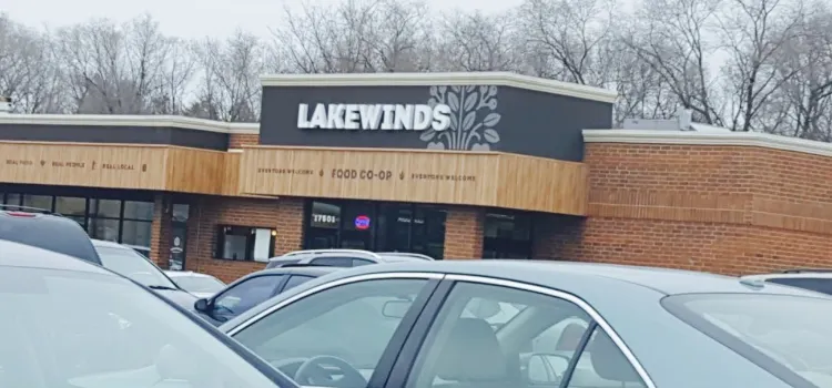 Lakewinds Natural Foods