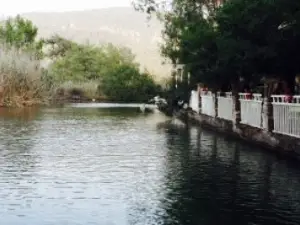 Azmakbasi Restaurant