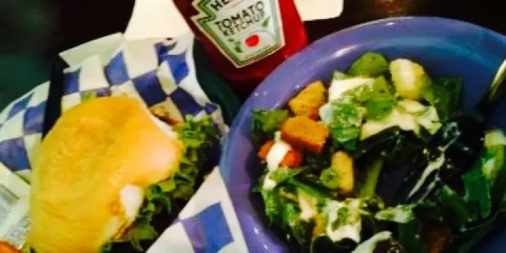 Paradise Deli & Grill