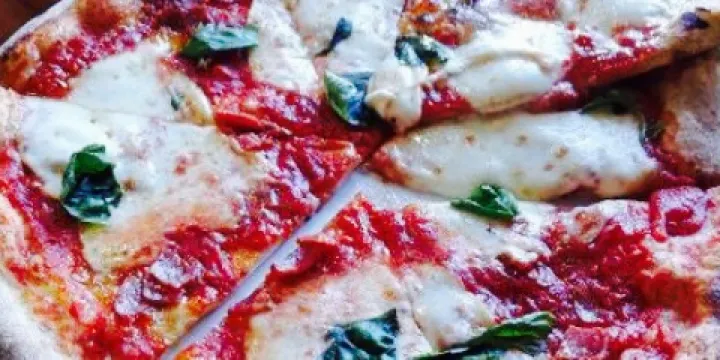 Pizzeria & Gastronomia Mascolo