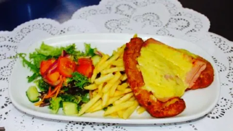 Norfolk Bistro at Bowlo Sports & Leisure Yamba in 揚巴