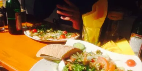 Mo's Esscafe and Music Room