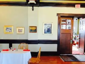 The Bistro at The Kewaunee Inn